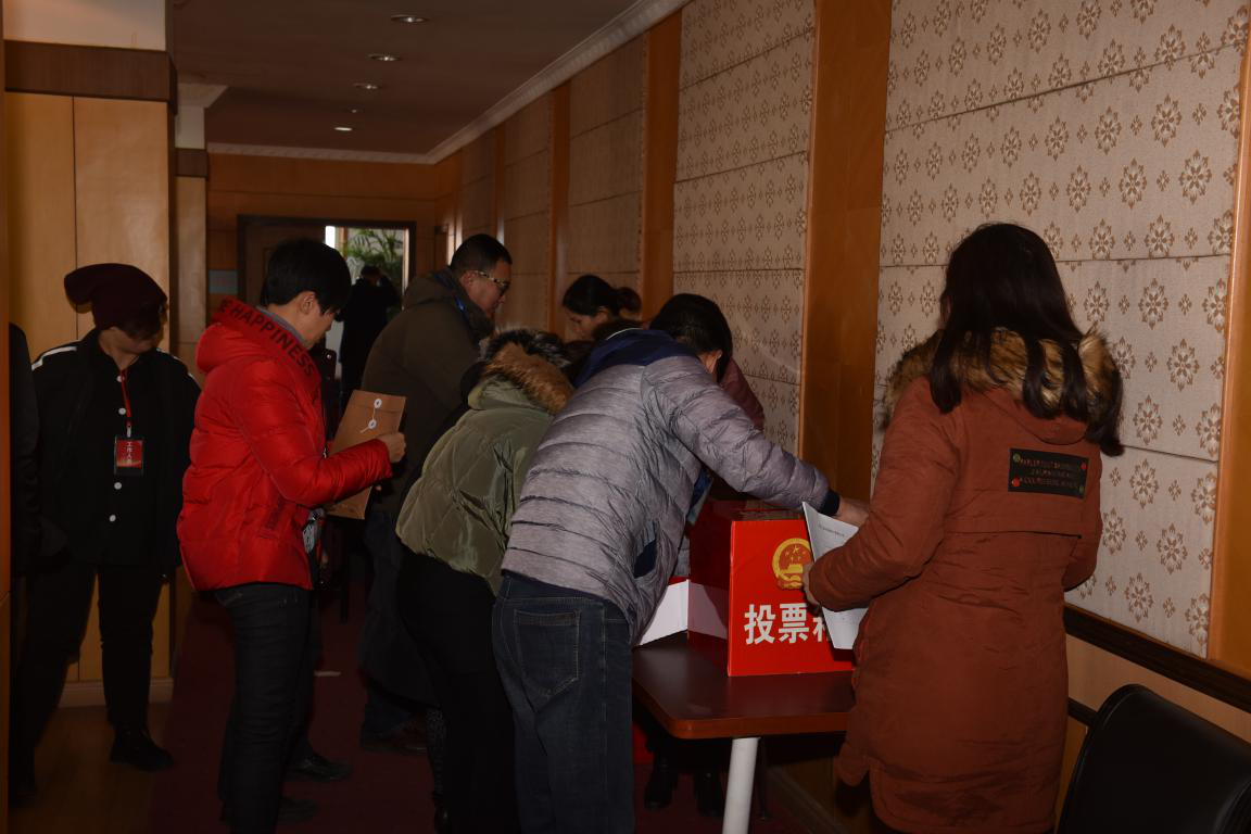 江西長(zhǎng)運(yùn)股份有限公司黨委副書(shū)記、董事會(huì)秘書(shū)吳隼被補(bǔ)選為南昌市西湖區(qū)第十六屆人民代表大會(huì)代表