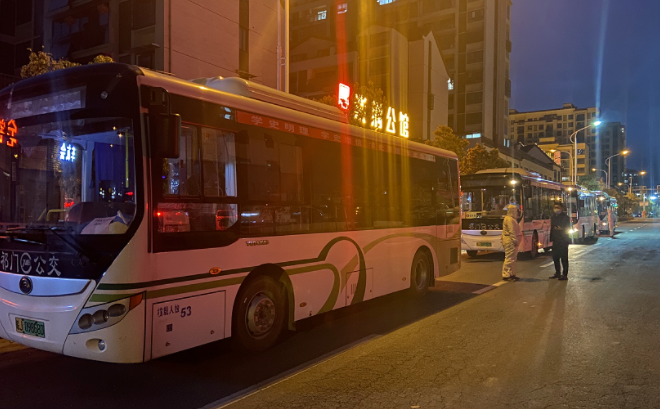 同心抗疫 || 黃山長運:祁門公司迅速轉運密接人員