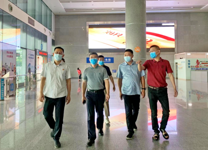 都市城際公交:南昌交通集團綜治安全組檢查南昌長途汽車西站疫情防控等工作