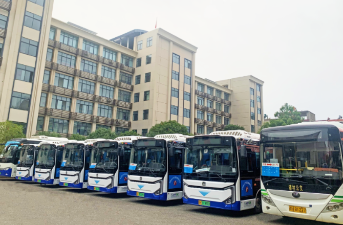 景德鎮(zhèn)長運(yùn):浮梁公交公司開通縣城至嚴(yán)臺、胡宅、東港公交班線