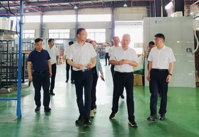 九江長運:九江市領導調(diào)研永修公司客貨郵及運輸工作